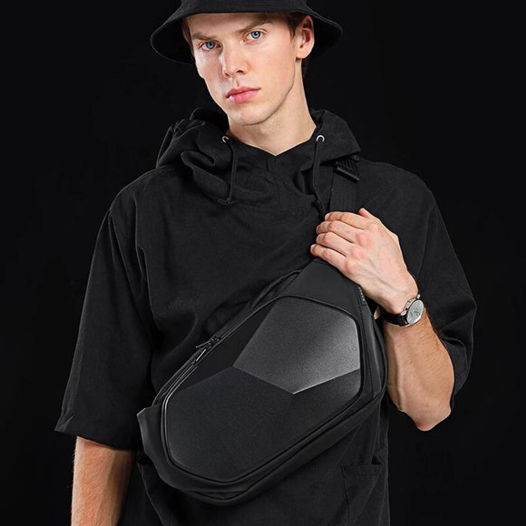 Men's Black Sling Bag